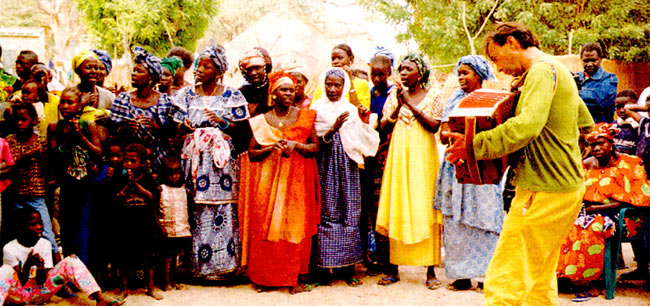 Hubert von Goisern in West Africa